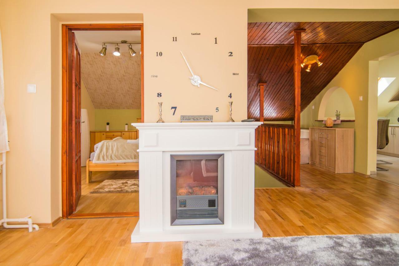 Urkut Oeskarszt Apartman מראה חיצוני תמונה